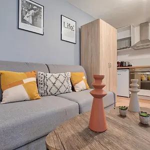 Cv1g Charming Studio At République - 2p Apartamento